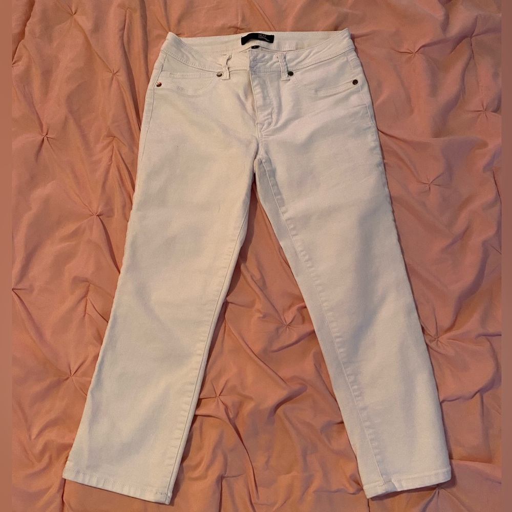 1822 White stretch capri pants